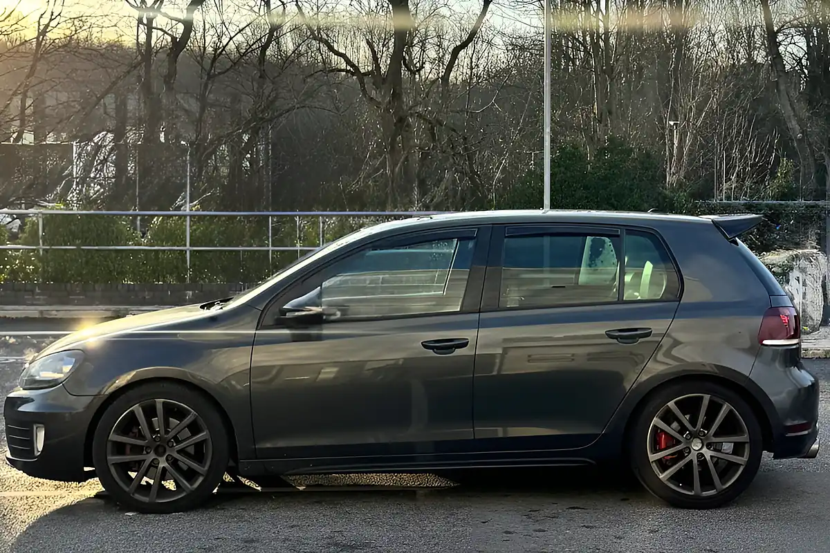 Used 2011 Volkswagen Golf GTI Gray - Interior and Exterior details 3