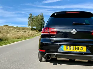 Used 2011 Volkswagen Golf GTI (leather) Black - Interior and Exterior details 6