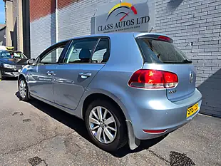 Used 2011 Volkswagen Golf Match Blue - Interior and Exterior details 4