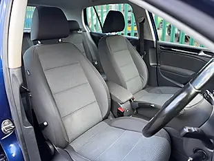 Used 2011 Volkswagen Golf Match Blue - Interior and Exterior details 19