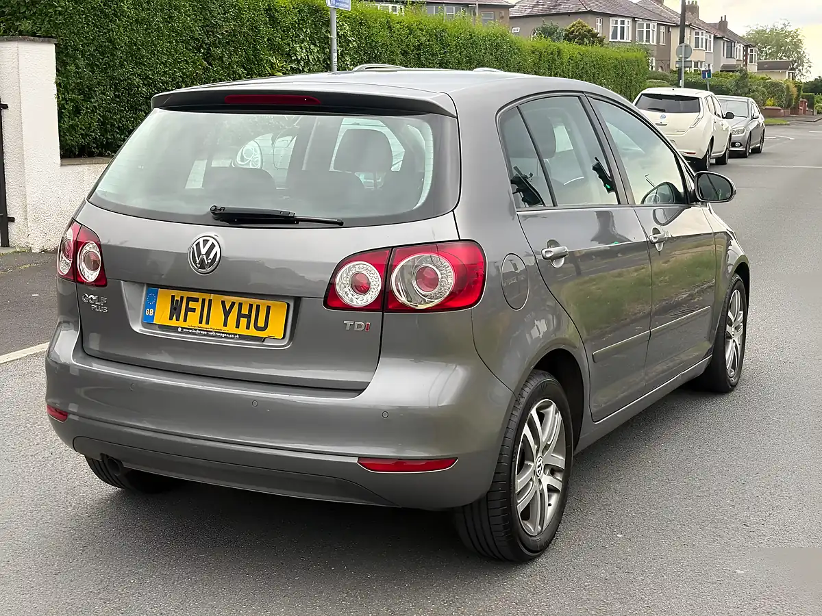 Used 2011 Volkswagen Golf Plus Se Grey - Interior and Exterior details 5