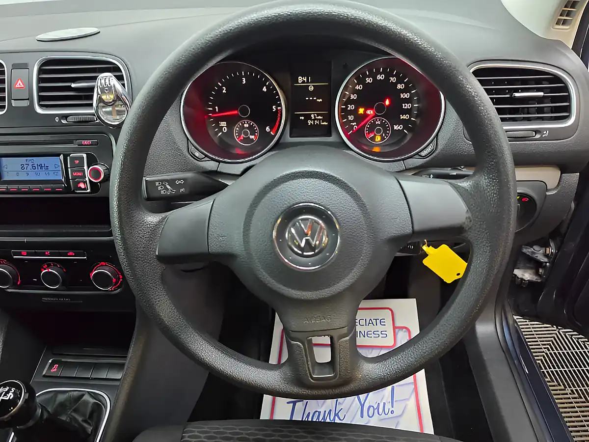 Used 2011 Volkswagen Golf S Blue - Interior and Exterior details 10