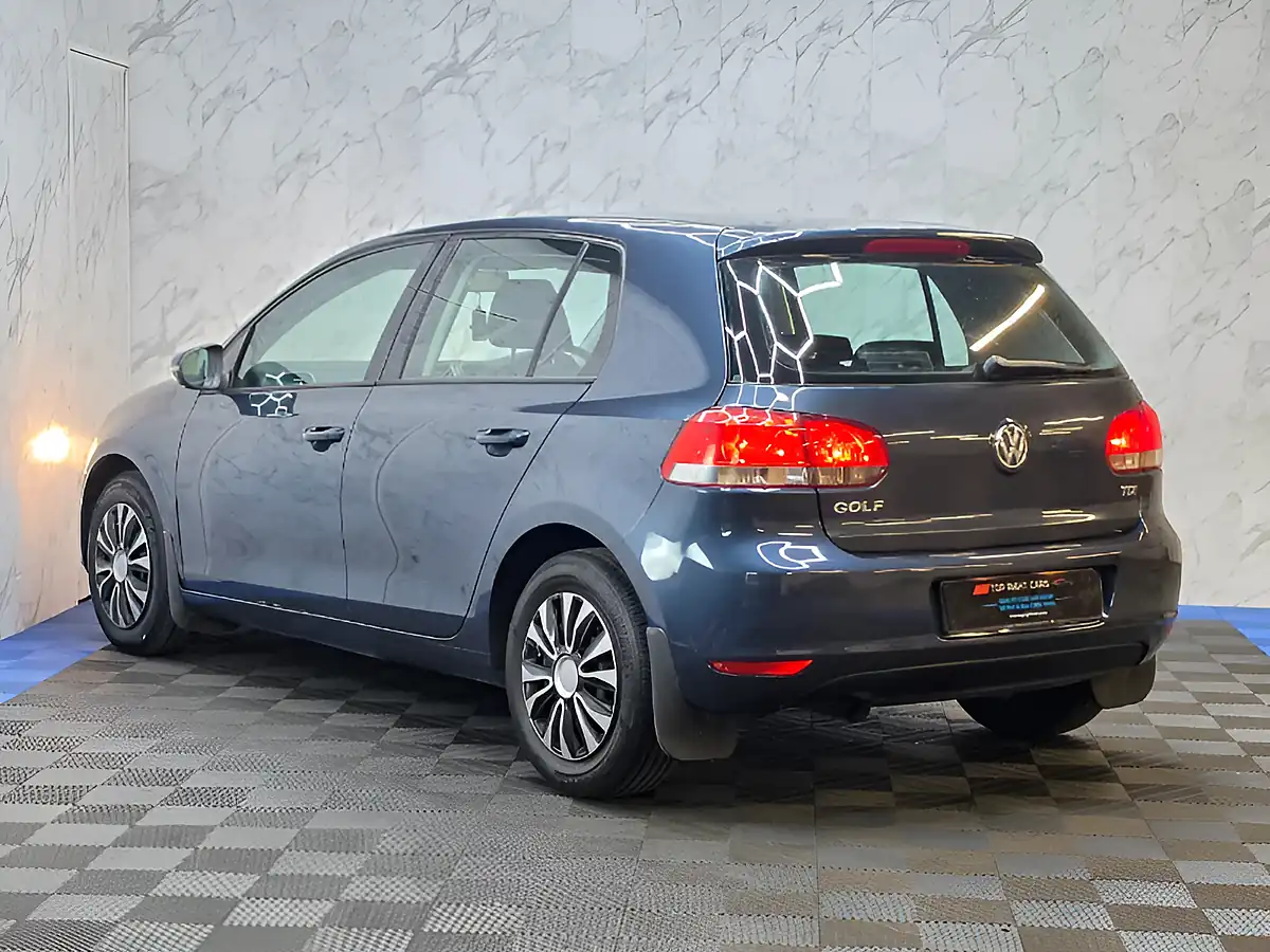 Used 2011 Volkswagen Golf S Blue - Interior and Exterior details 6