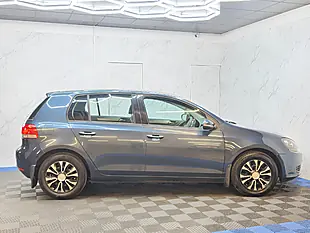 Used 2011 Volkswagen Golf S Blue - Interior and Exterior details 9