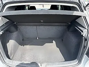 Used 2011 Volkswagen Golf S Silver - Interior and Exterior details 16
