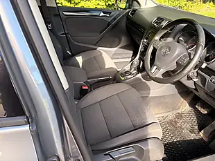 Used 2011 Volkswagen Golf Se Grey - Interior and Exterior details 12