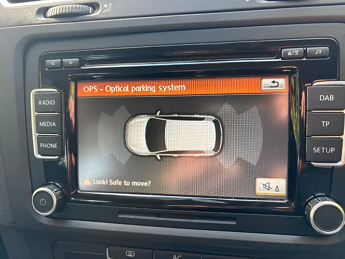 Used 2011 Volkswagen Golf Se Grey - Interior and Exterior details 19