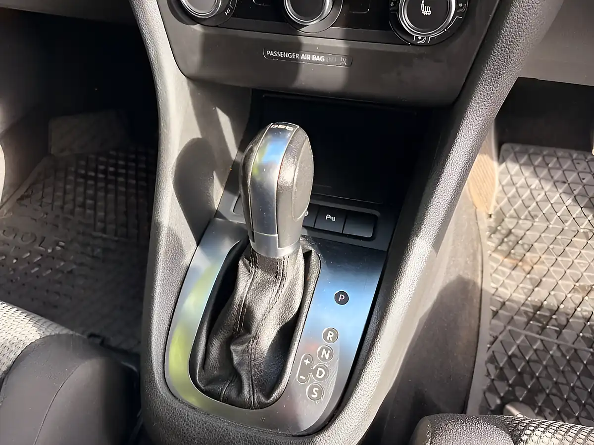 Used 2011 Volkswagen Golf Se Grey - Interior and Exterior details 20