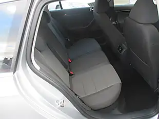Used 2011 Volkswagen Golf Se Silver - Interior and Exterior details 11