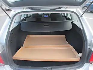 Used 2011 Volkswagen Golf Se Silver - Interior and Exterior details 6