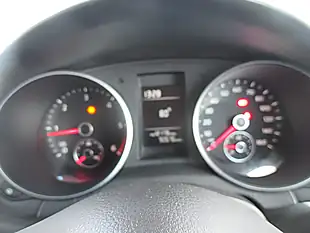 Used 2011 Volkswagen Golf Se Silver - Interior and Exterior details 9