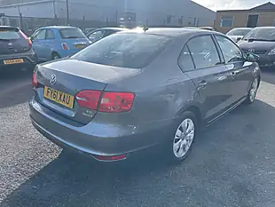 Used 2011 Volkswagen Jetta Bluemotion Tech S Grey - Interior and Exterior details 8