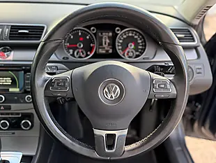 Used 2011 Volkswagen Passat Se Grey - Interior and Exterior details 16