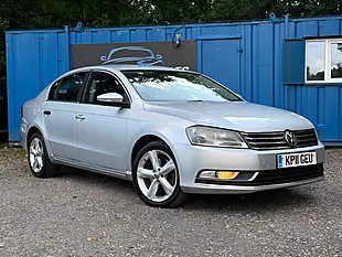 Used 2011 Volkswagen Passat Se Silver - Interior and Exterior details 6