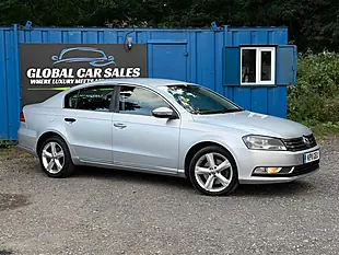 Used 2011 Volkswagen Passat Se Silver - Interior and Exterior details 9