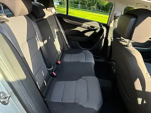 Used 2011 Volkswagen Passat Se Silver - Interior and Exterior details 14