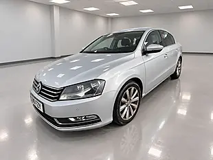 Used 2011 Volkswagen Passat Se Silver - Interior and Exterior details 3
