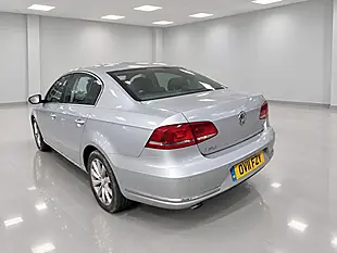 Used 2011 Volkswagen Passat Se Silver - Interior and Exterior details 4