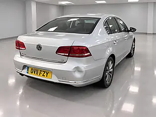 Used 2011 Volkswagen Passat Se Silver - Interior and Exterior details 6