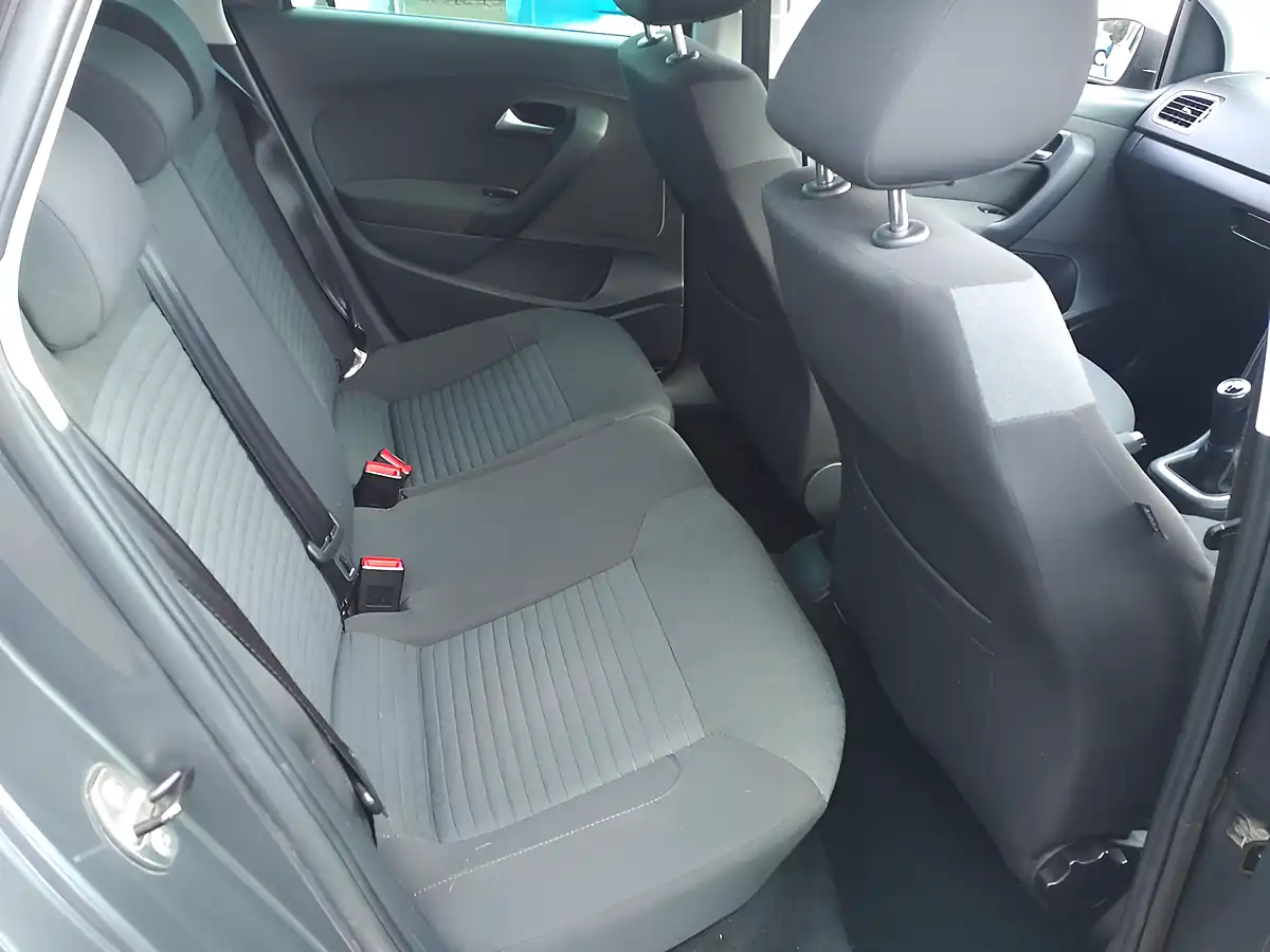 Used 2011 Volkswagen Polo Match Grey - Interior and Exterior details 11