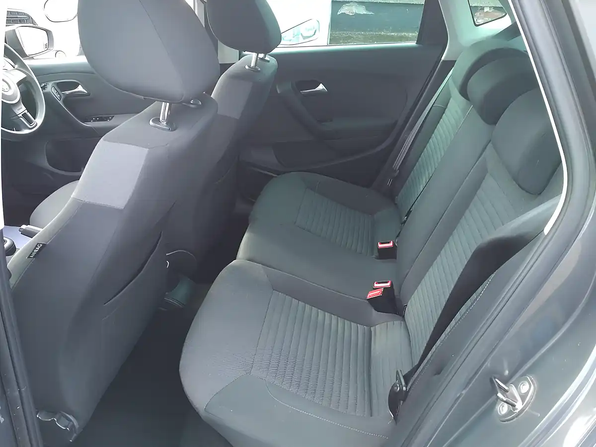 Used 2011 Volkswagen Polo Match Grey - Interior and Exterior details 13
