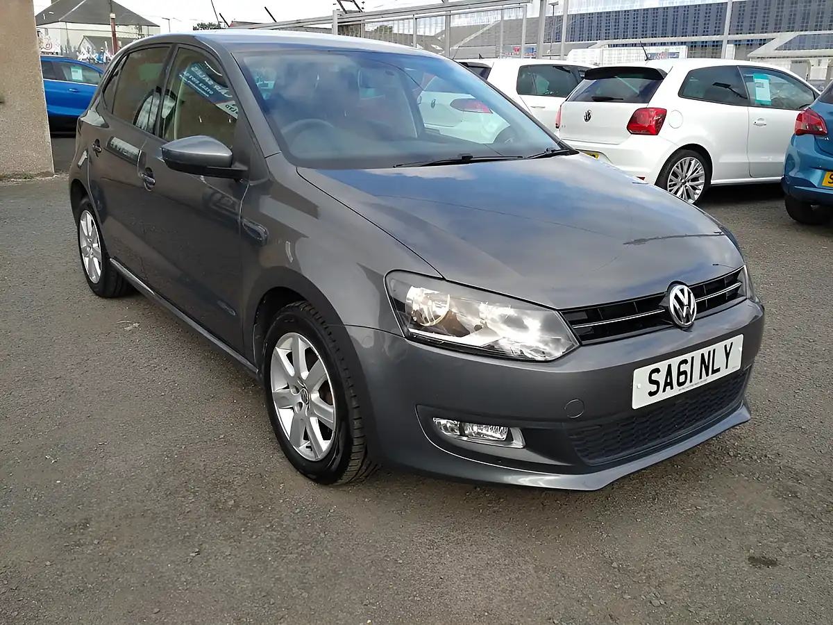 Used 2011 Volkswagen Polo Match Grey - Interior and Exterior details 9