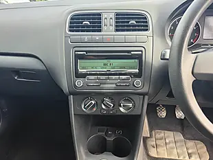Used 2011 Volkswagen Polo Match Red - Interior and Exterior details 11