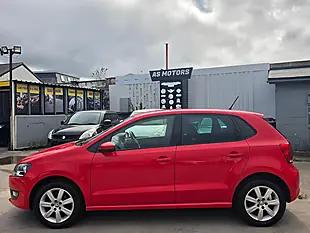 Used 2011 Volkswagen Polo Match Red - Interior and Exterior details 4