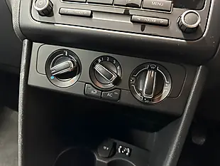 Used 2011 Volkswagen Polo Match Red - Interior and Exterior details 11