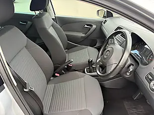 Used 2011 Volkswagen Polo Match Silver - Interior and Exterior details 14