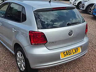 Used 2011 Volkswagen Polo Match Silver - Interior and Exterior details 16