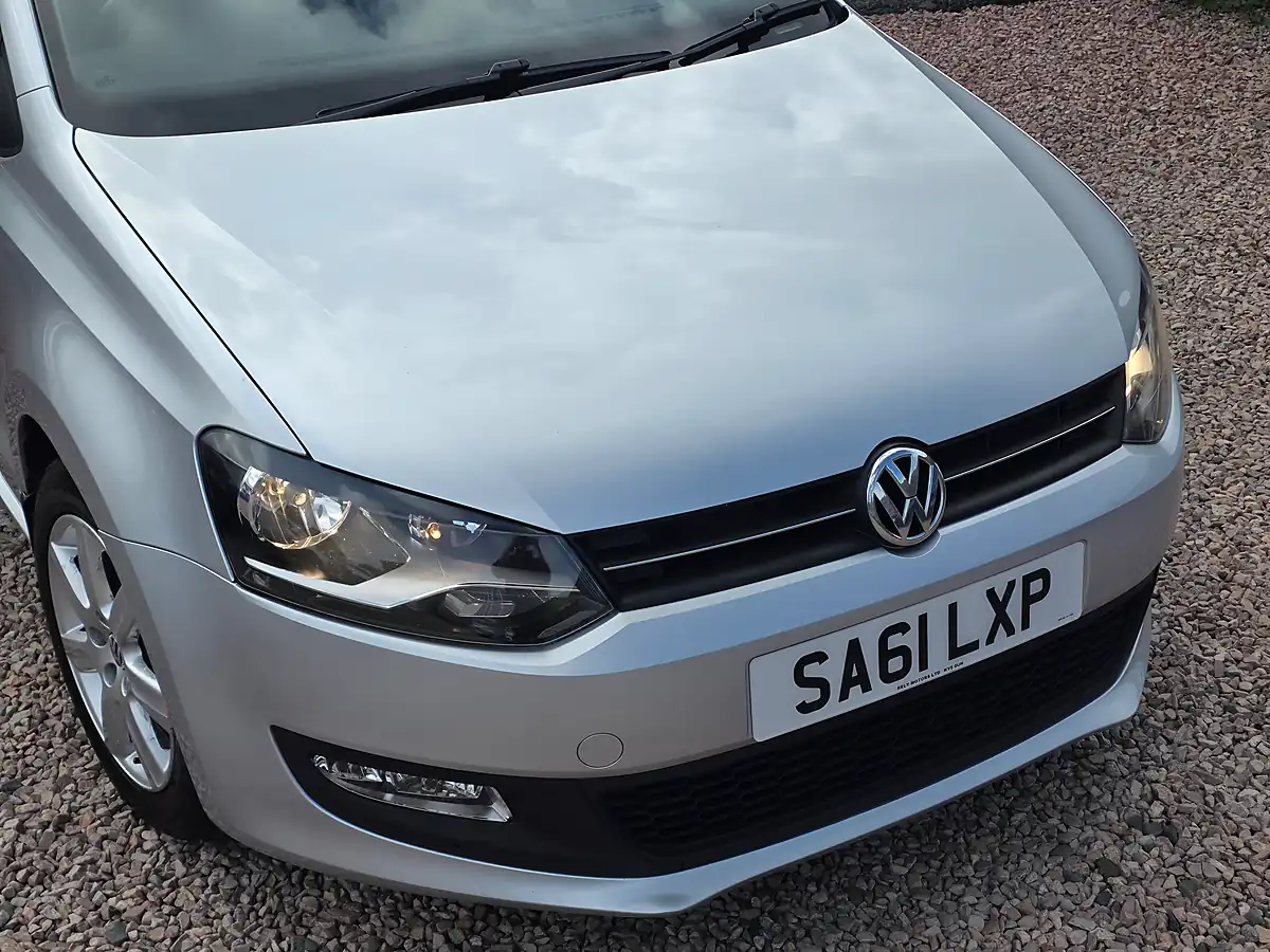 Used 2011 Volkswagen Polo Match Silver - Interior and Exterior details 2