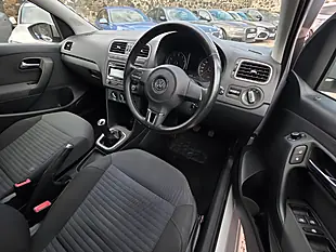 Used 2011 Volkswagen Polo Match Silver - Interior and Exterior details 8