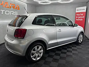 Used 2011 Volkswagen Polo Match Silver - Interior and Exterior details 11