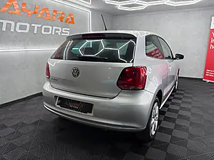 Used 2011 Volkswagen Polo Match Silver - Interior and Exterior details 13