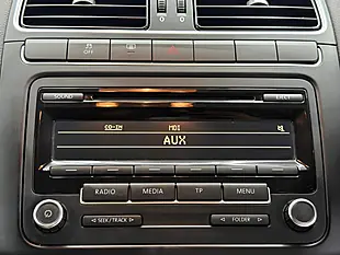 Used 2011 Volkswagen Polo Match Silver - Interior and Exterior details 18
