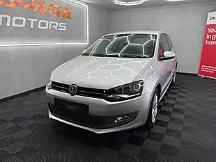 Used 2011 Volkswagen Polo Match Silver - Interior and Exterior details 4