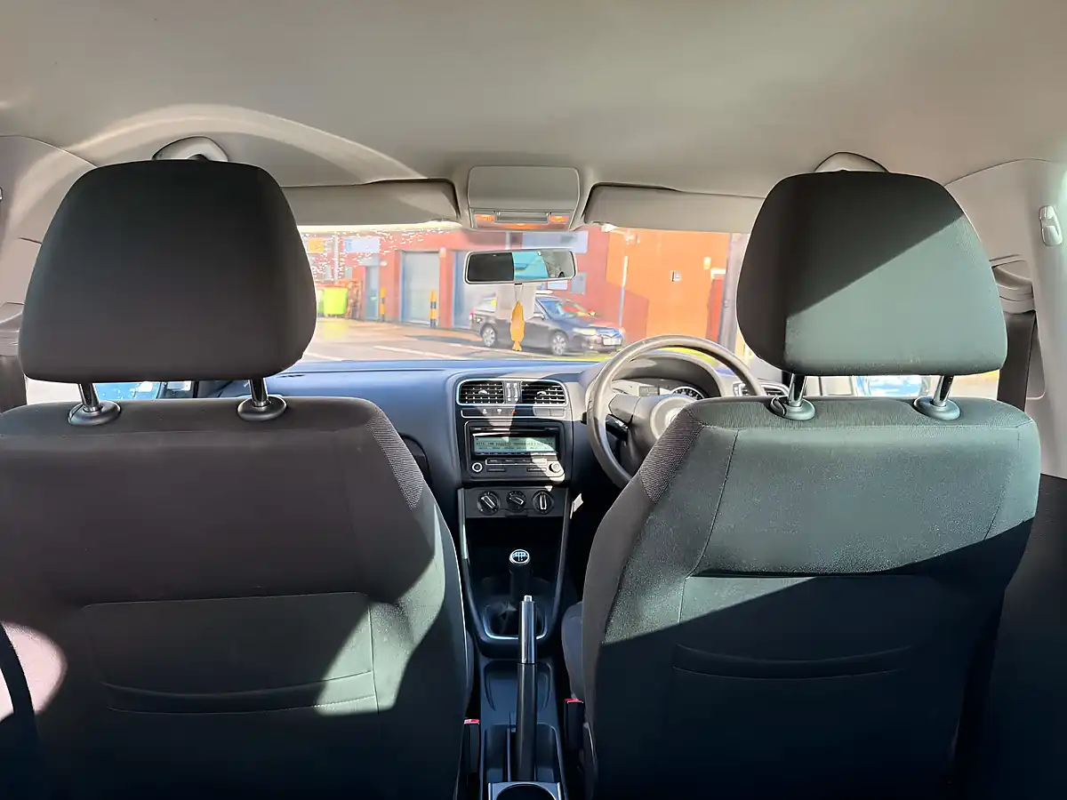 Used 2011 Volkswagen Polo Match White - Interior and Exterior details 14