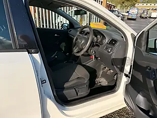Used 2011 Volkswagen Polo Match White - Interior and Exterior details 15