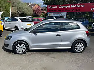 Used 2011 Volkswagen Polo S Silver - Interior and Exterior details 7