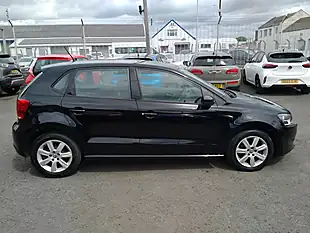 Used 2011 Volkswagen Polo Se Black - Interior and Exterior details 8