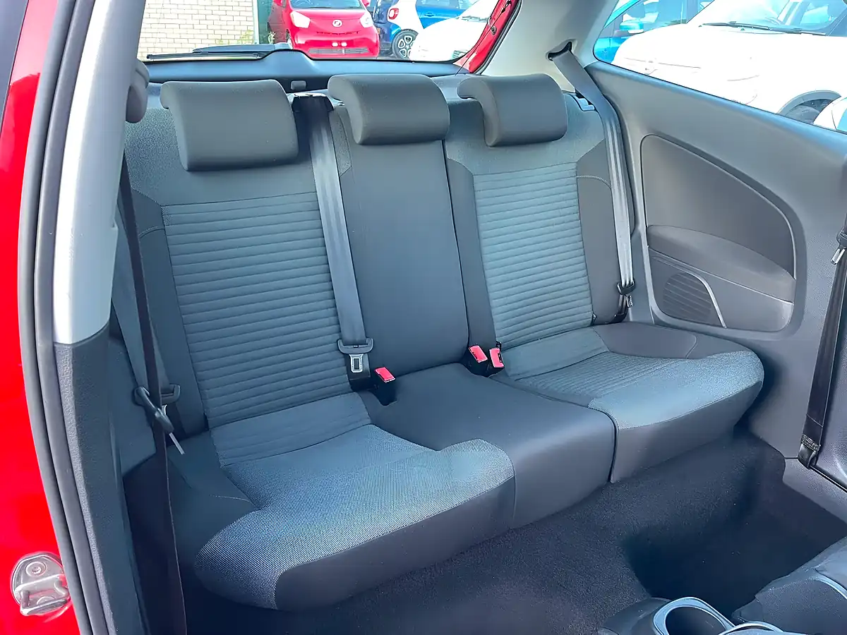 Used 2011 Volkswagen Polo Se Euro 5 3dr Orange - Interior and Exterior details 10