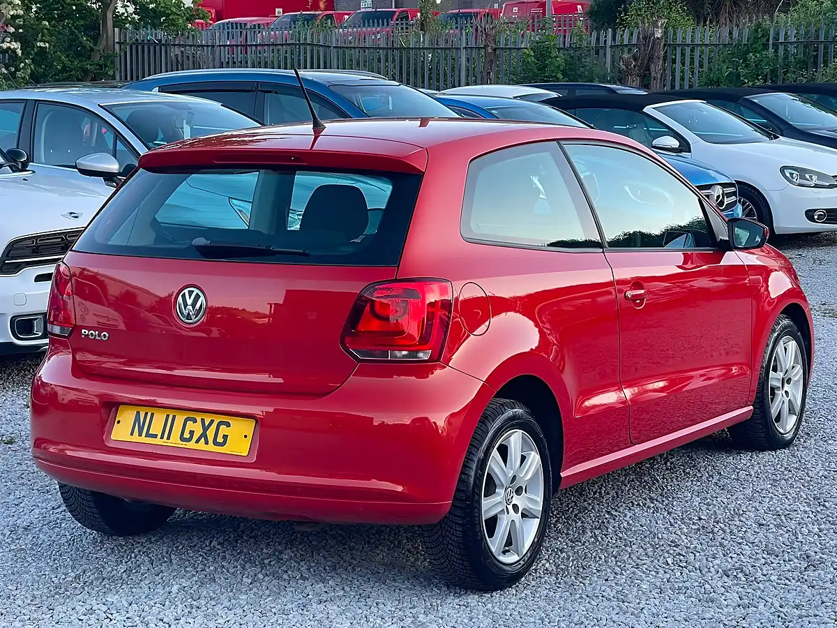 Used 2011 Volkswagen Polo Se Euro 5 3dr Orange - Interior and Exterior details 8