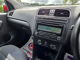 Used 2011 Volkswagen Polo Se Red - Interior and Exterior details 16