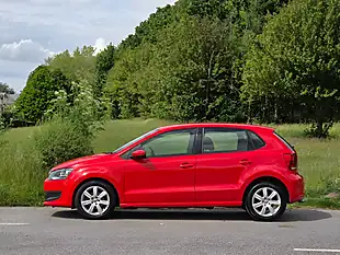 Used 2011 Volkswagen Polo Se Red - Interior and Exterior details 4