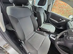 Used 2011 Volkswagen Polo Se Silver - Interior and Exterior details 14