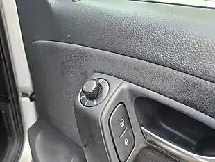 Used 2011 Volkswagen Polo Se Silver - Interior and Exterior details 18