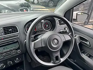 Used 2011 Volkswagen Polo Se White - Interior and Exterior details 19