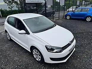 Used 2011 Volkswagen Polo Se White - Interior and Exterior details 6