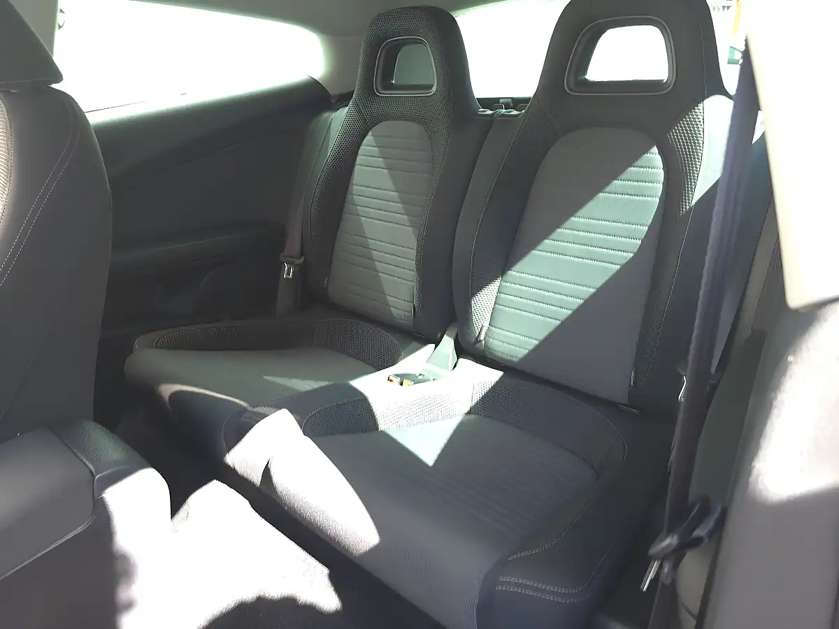 Used 2011 Volkswagen Scirocco Bluemotion Tech GT Black - Interior and Exterior details 15